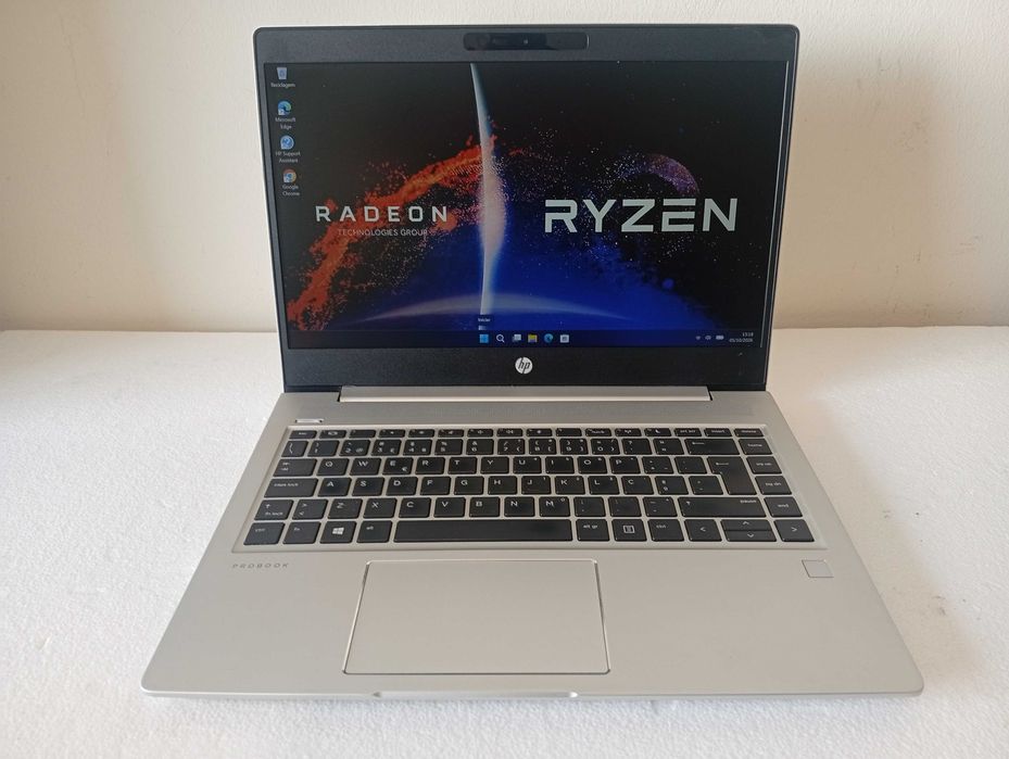 HP Probook Ryzen 5 3500U + Radeon Vega 8 + 12GB RAM + SSD