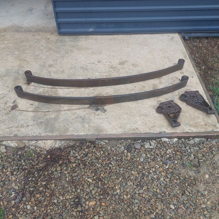 Ресори задні  Iveco Daily