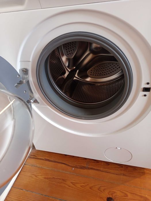 Vendo máquina de lavar roupa 8kg kunft, perfeito estado.