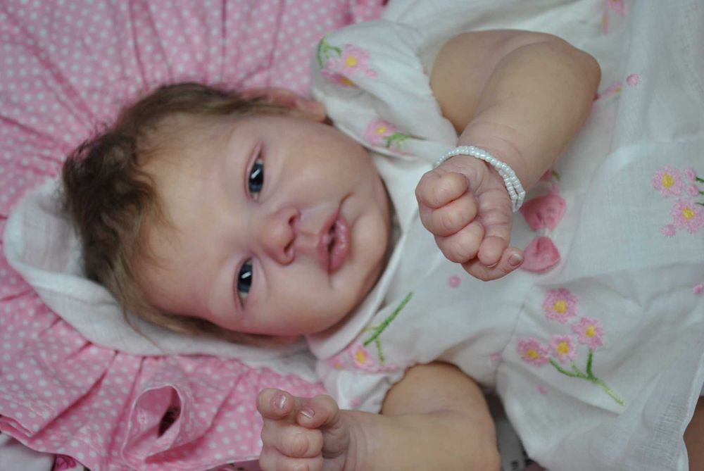 Niezwykle realistyczna lalka reborn oryginalny kit od ręki brzuszek