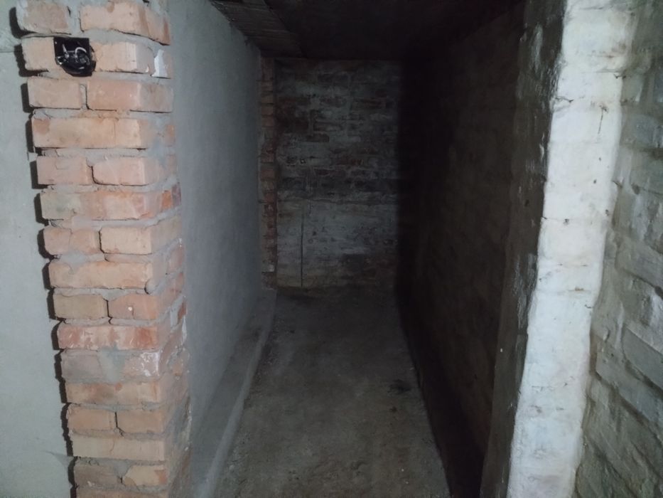 Гараж,кооператив Дачні  з підвалом і 0 поверхом... .