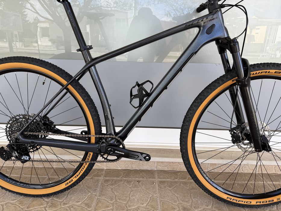 Bicicleta de BTT Scott - Carbono 12v