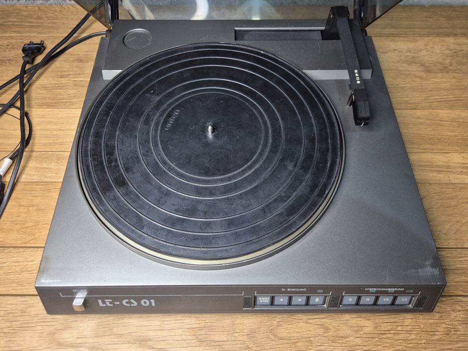 Gramofon LT-CS 01