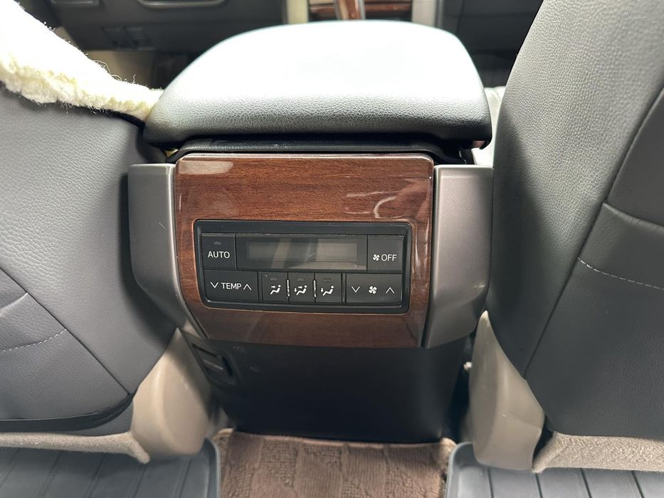 Продам TOYOTA Prado 150