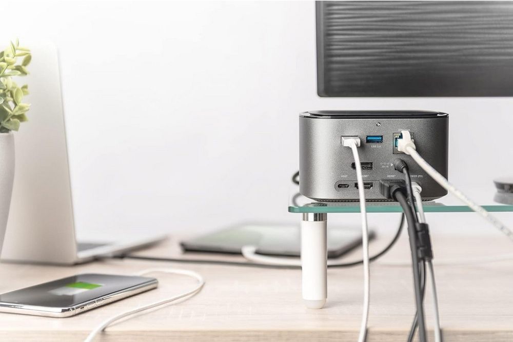 Nowa stacja dokująca DIGITUS 11w1 USB C z miejscem na SSD M2