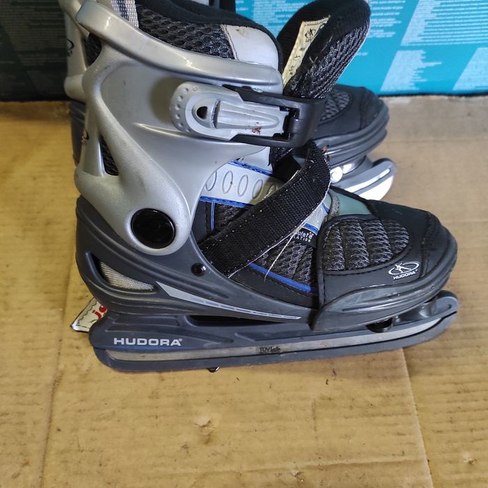 Łyżwy hokejowe Hudora