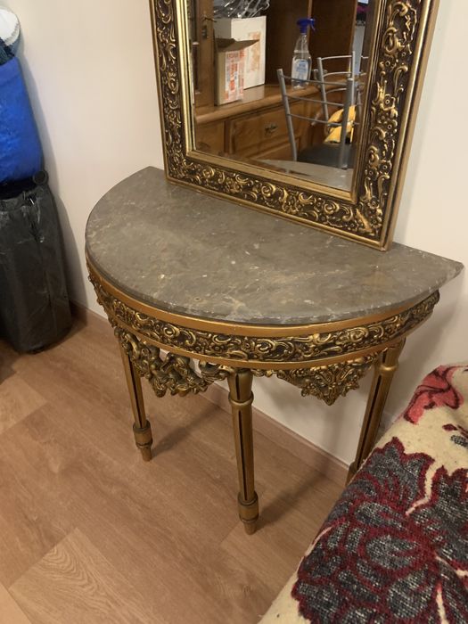 Conjunto mesa e espelho restaurados