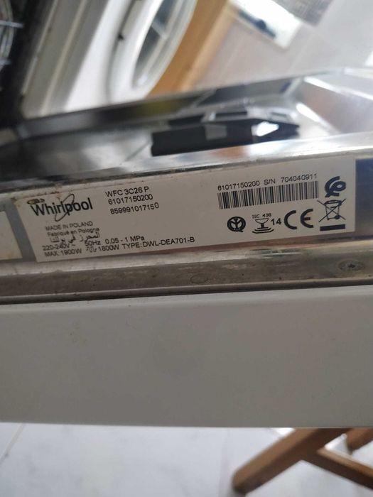 Máquina de Lavar Louça Whirlpool