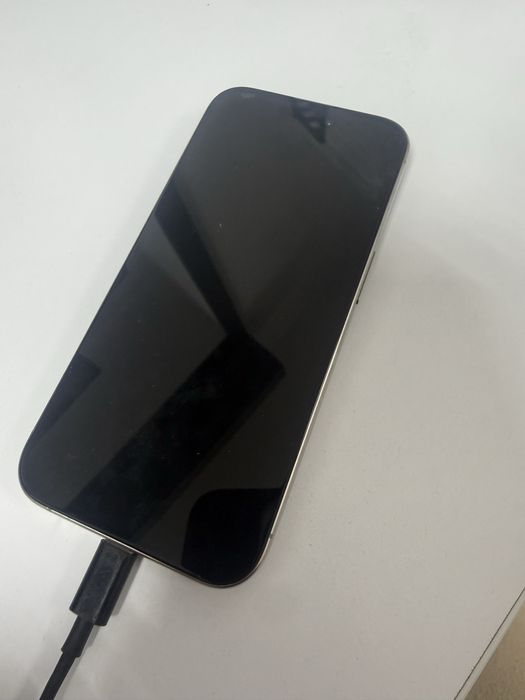 Iphone 15 pro 128 gb