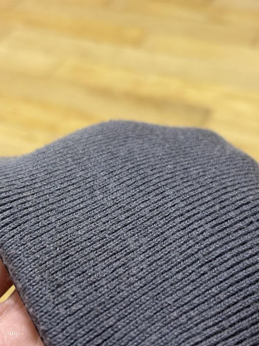 Шапки підліткові, на хлопчика.