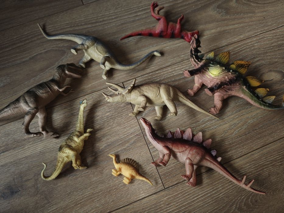 Dinozaury figurki