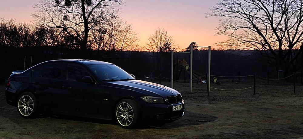 Samochód bmw E90 320D