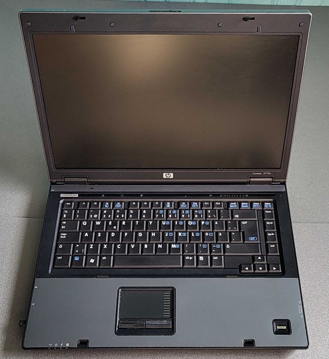 Laptop HP Compaq 6715b 2GB RAM, 1650x1050 matowy, Windows 10, DVD