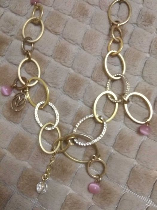 Набір avon ( кольє)