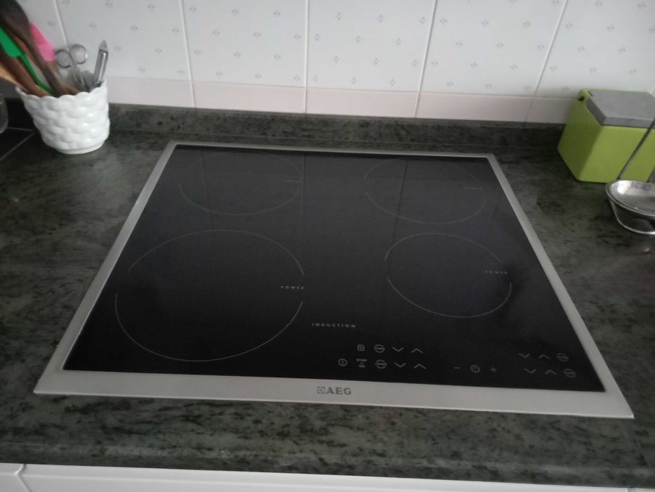 VIDRO de Placa de Vitrocerâmica de Indução com Orla AÇO Inoxidável.