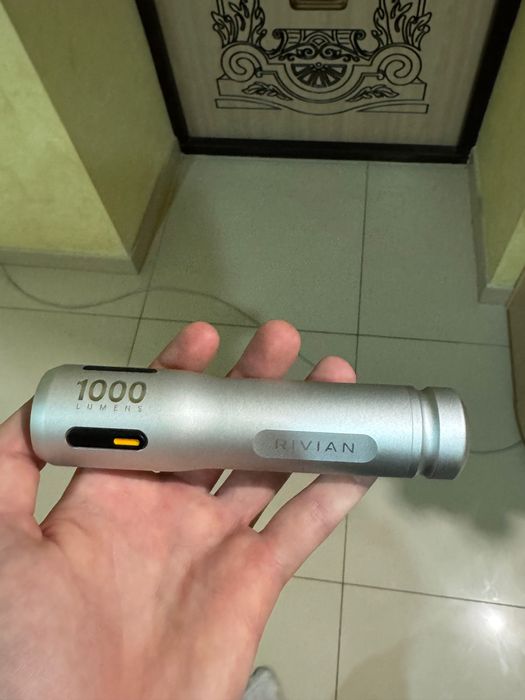 Фанарік Rivian 1000 Lumens
