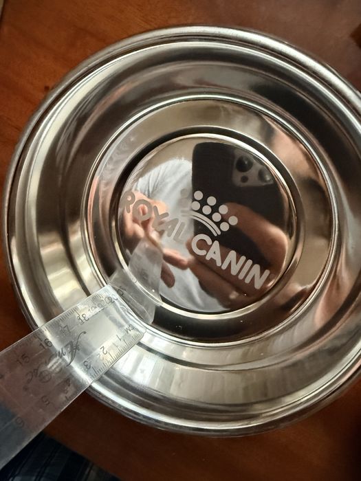Миски для собак брендовані Royal Canin