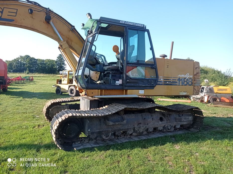 Ескаватор CASE 1188