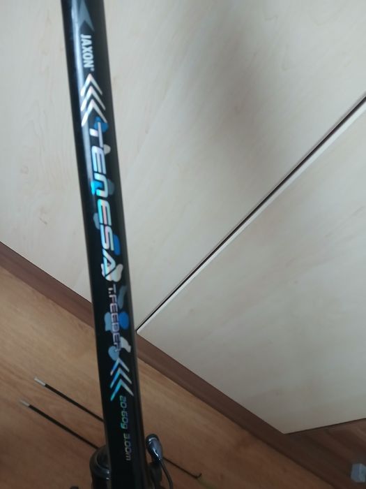 Nowy tele jaxon feeder kołowrotek nowy dam