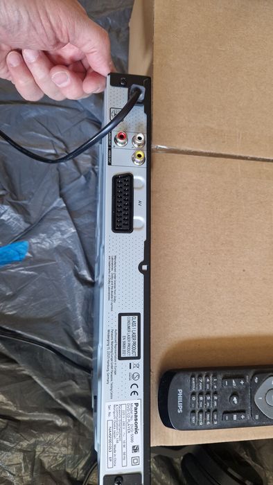 Telewizor, DVD, słuchawki bezprzewodowe