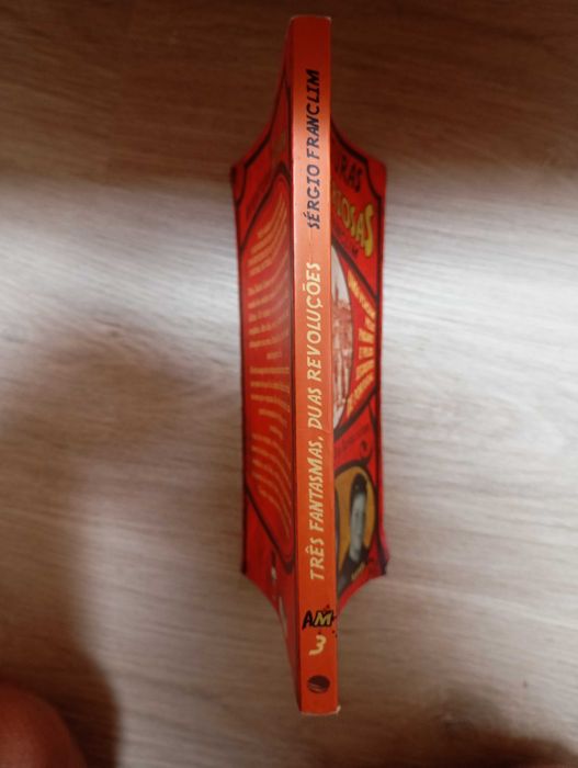 Aventuras Misteriosas-Três fantasmas, Duas Revoluções, Sérgio Franclim