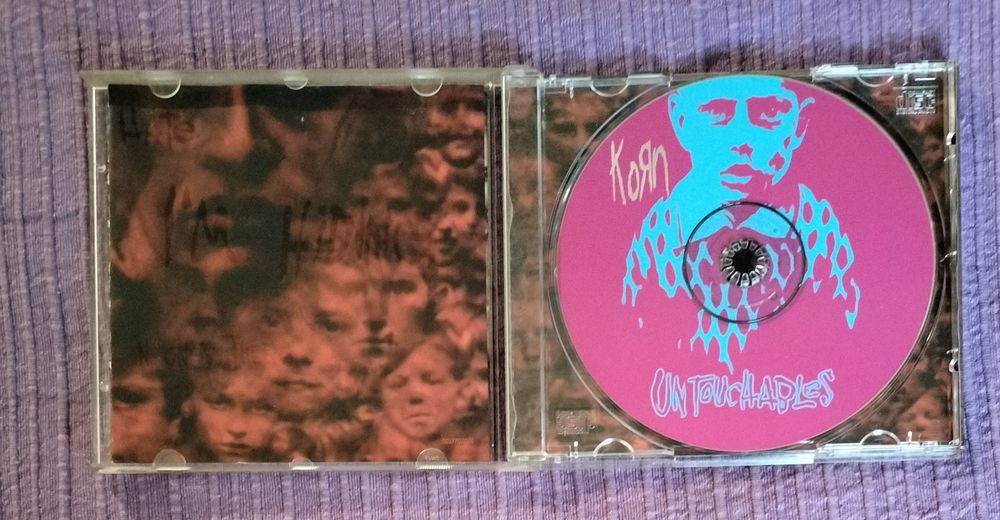 Korn, Untouchables