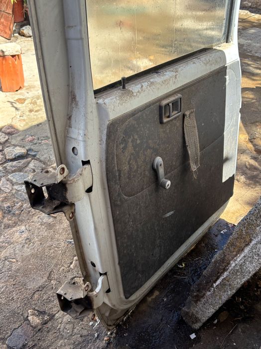 Portas nissan cabstar.e 120