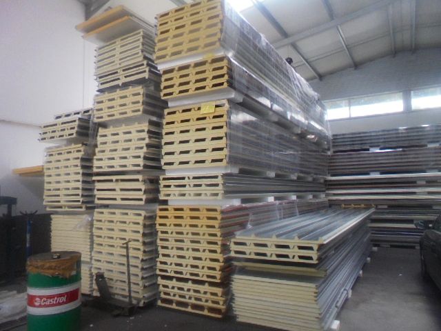 painel sandwich cobertura e fachada