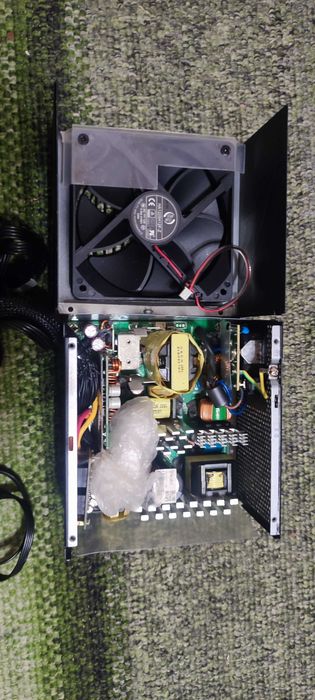 Блок живлення Focus 650w