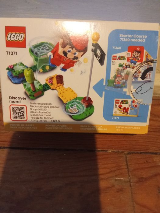 Lego Super Mario Propeller Suit