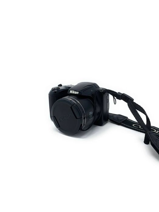 Nikon Coolpix L330 + karta 32GB – jak nowy!