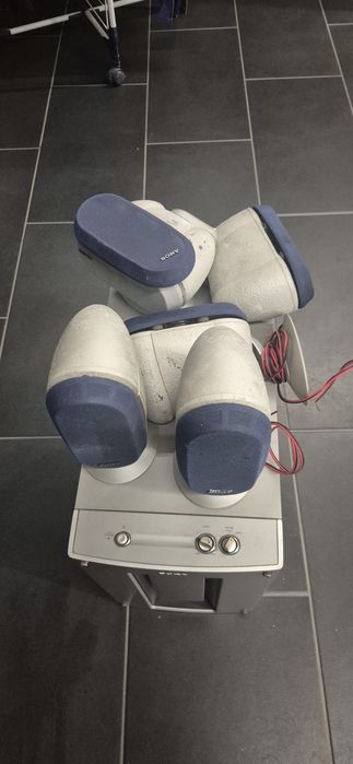 Colunas 5.1 Sony pascal