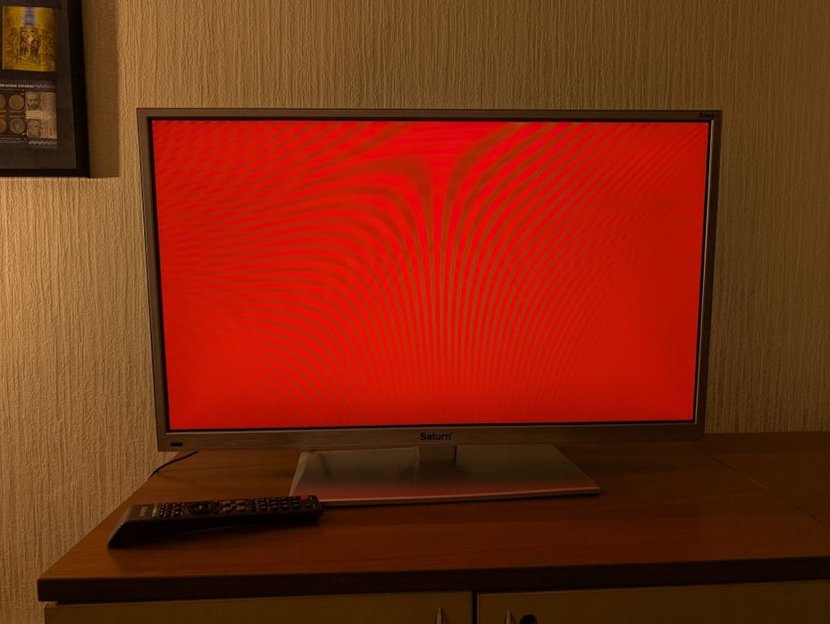 Телевізор Saturn 32"