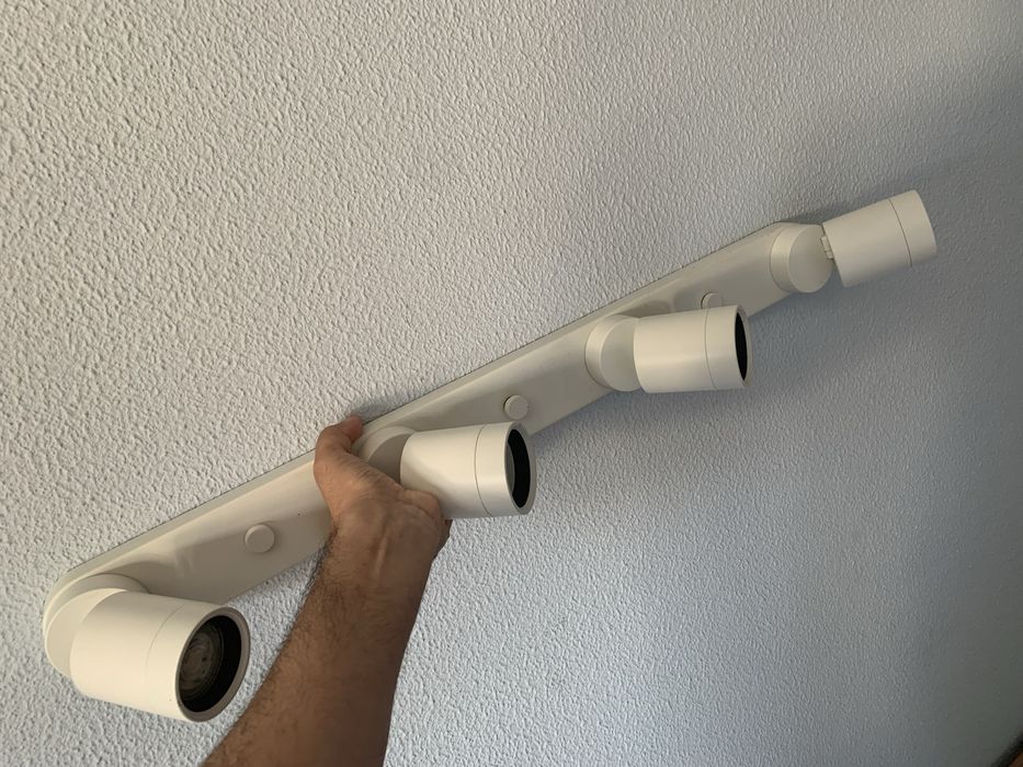 Candeeiro ikea com 4 focos regulaveis