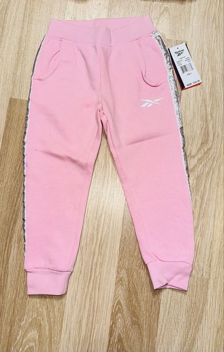 Новый спортивный костюм Reebok для девочки 5 лет