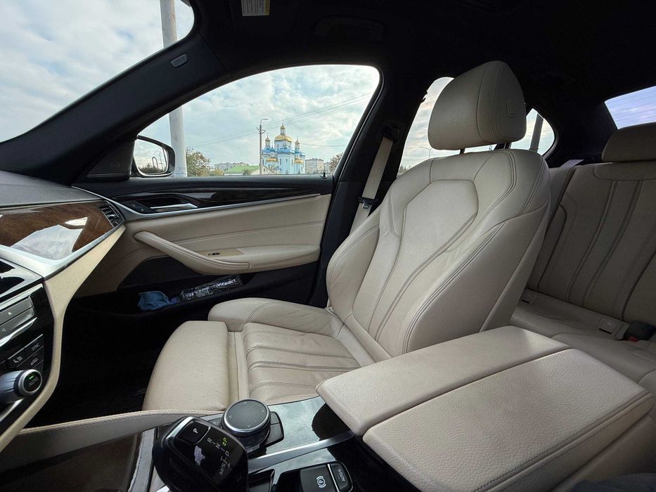 2018 р. BMW 540i G30  продам авто