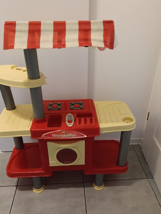Kuchnia dziecieca sklepik stragan