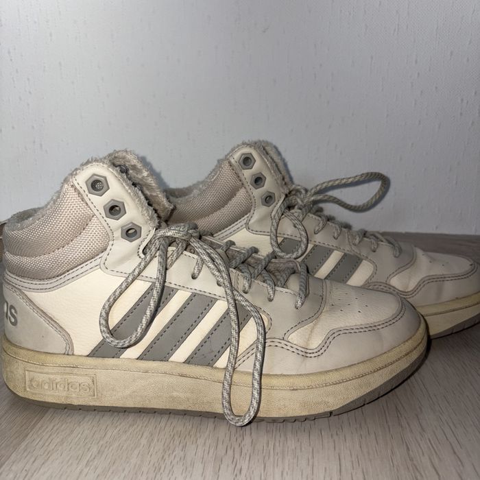 Adidas Hoops 3.0 Mid W WTR