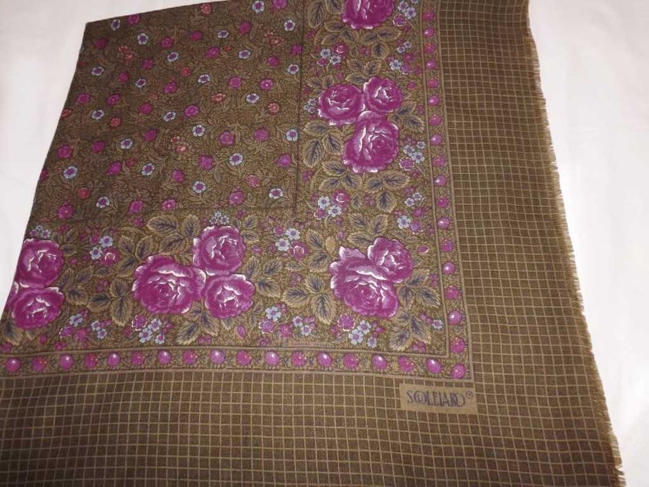 Платок Souleiado, Франция, винтаж, шерсть,125х125