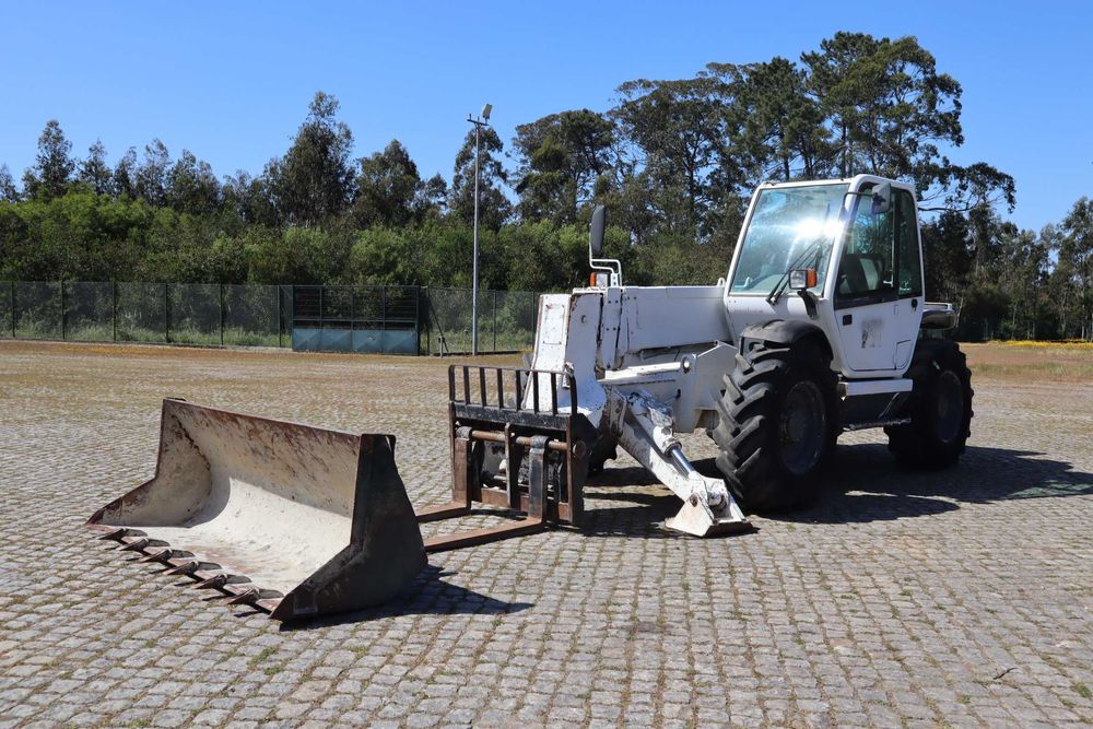 Manitou MT 1235 S 2004 Multicarregador Telescópico