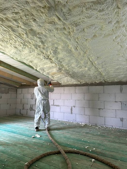 Утеплення пінополіуретаном, піною. Турка, Стартий Самбір, Самбір, Хирі