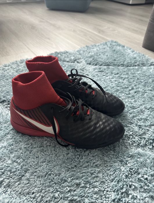 футзалки nike magista x
