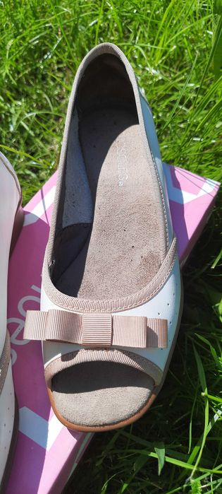 Жіночі туфлі-мокасіни