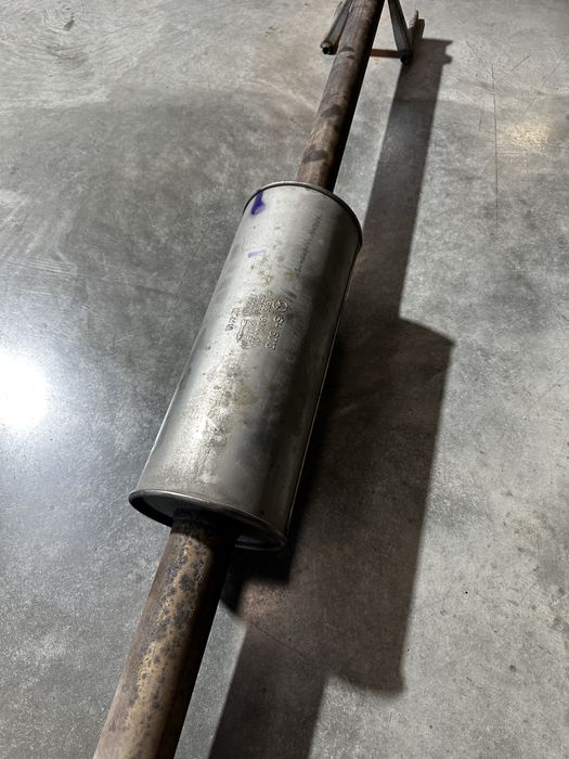 Глушитель банка резонатор спрінтер W906 Sprinter дельфін