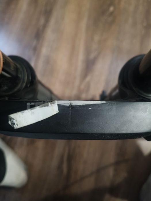 Rock shox revelation