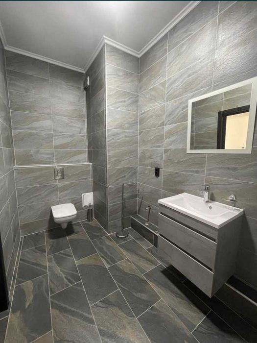 Офіс 140 кв.м, Центр, Печерськ, вул. Коновальця 32-Б