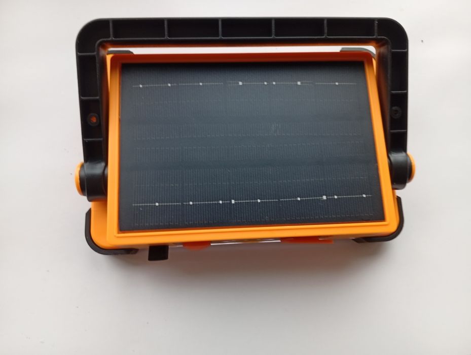 Фонарь акумуляторний