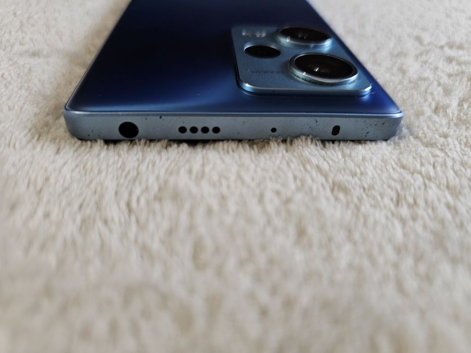 Redmi Note 12 Pro Plus 5G 256GB — у гарному стані.