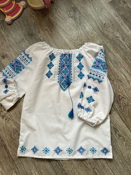 Вишиванка, вишита сорочка