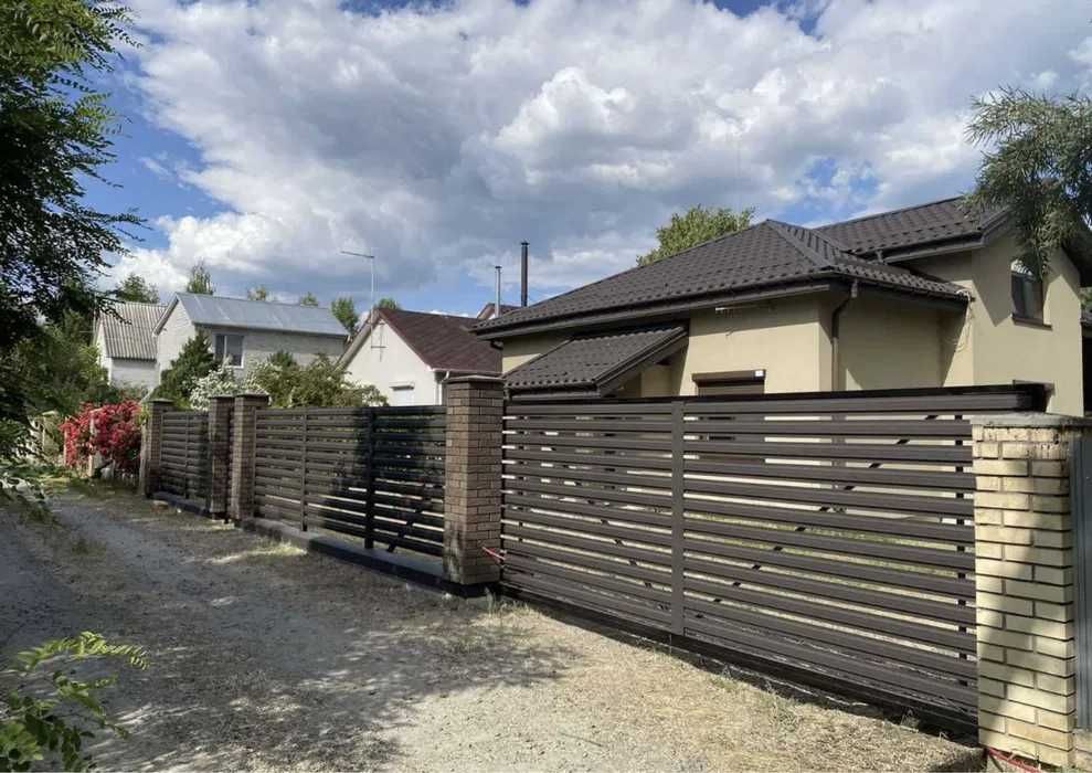 Штакетник металлический - купить металлоштакетник ‼️ Без посередників!